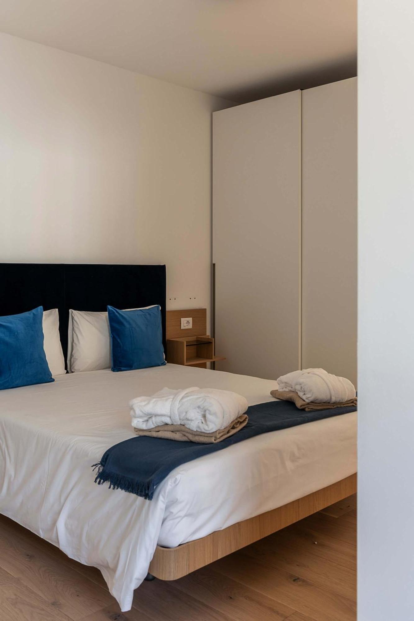 Serviced Apartments By Hotel De Charme Laveno Exterior foto